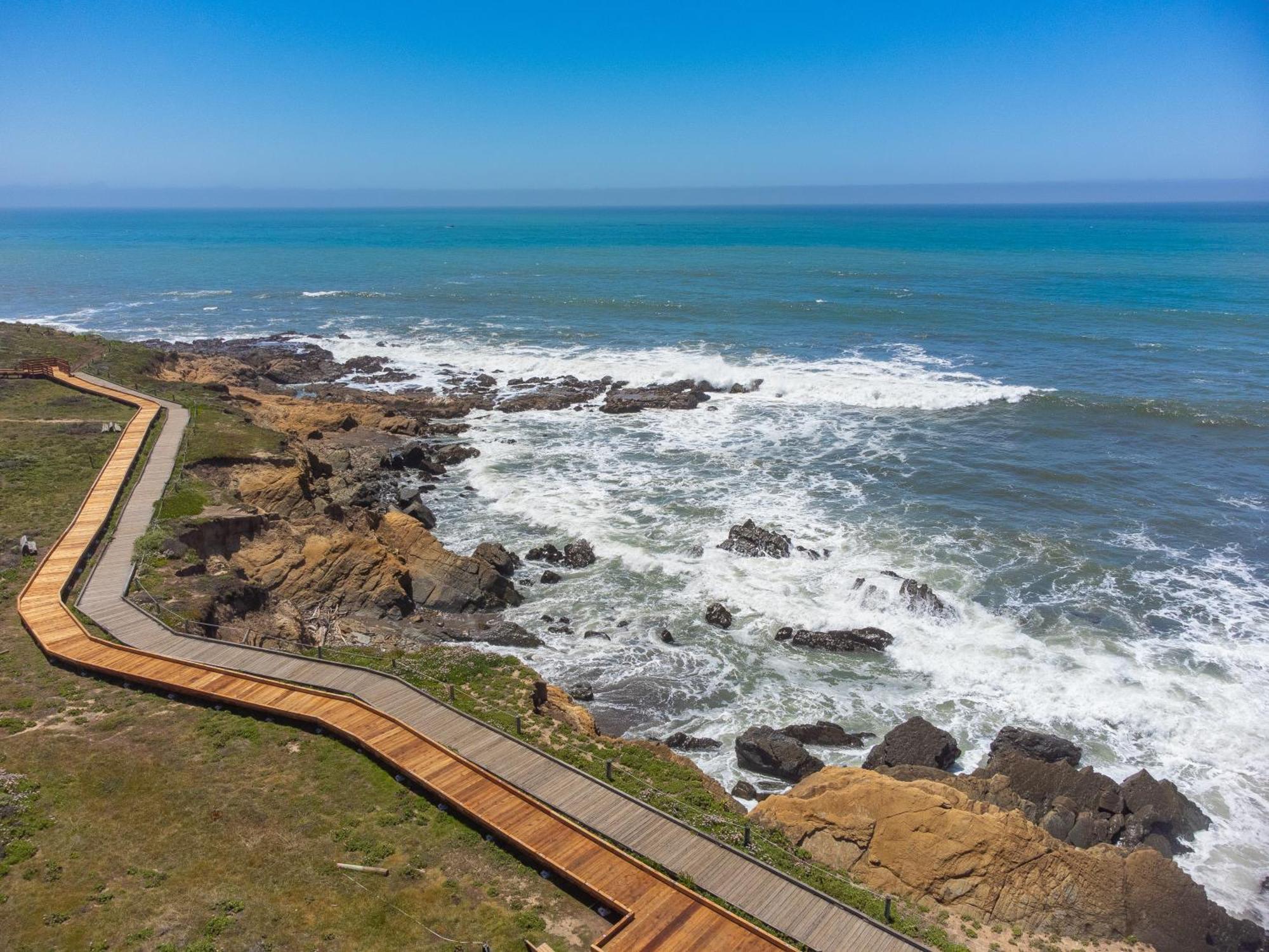 Windrush Inn - Cambria Bagian luar foto
