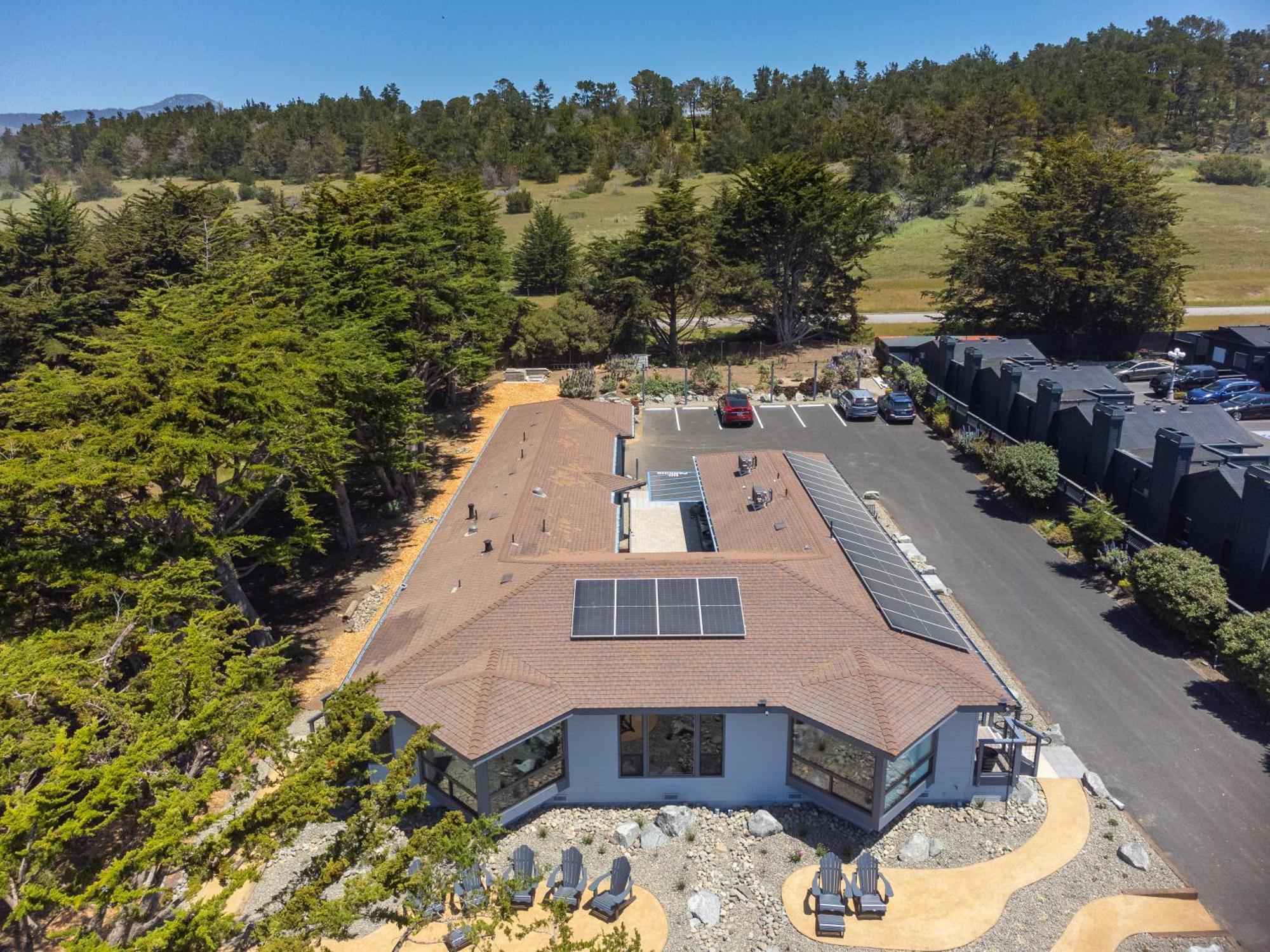Windrush Inn - Cambria Bagian luar foto